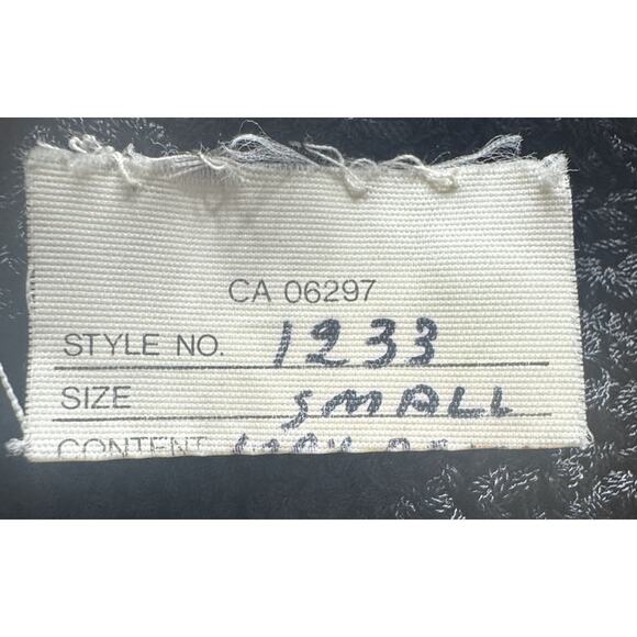 Vintage Norma Canada Sweater Women’s Size Small Style 1223 Leather Trim - Picture 10 of 12